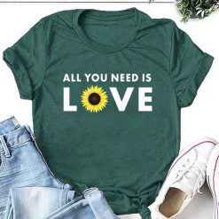 All You Need is Love T-Shirt SR6M1